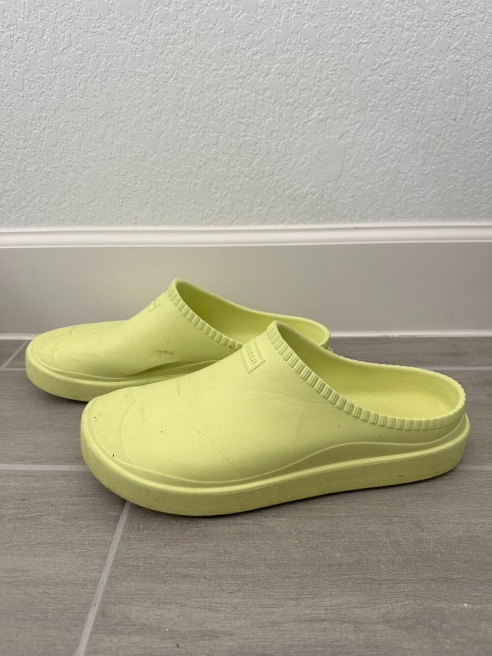 Hunter In/Out Bloom Algae Foam Clog Unisex Size 12